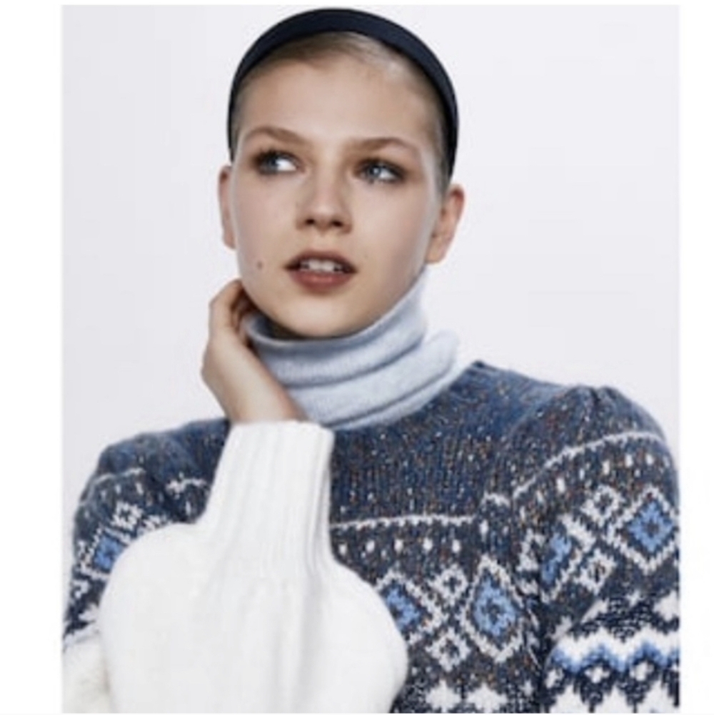 Zara Patterned Sweater - Picture 3 of 9